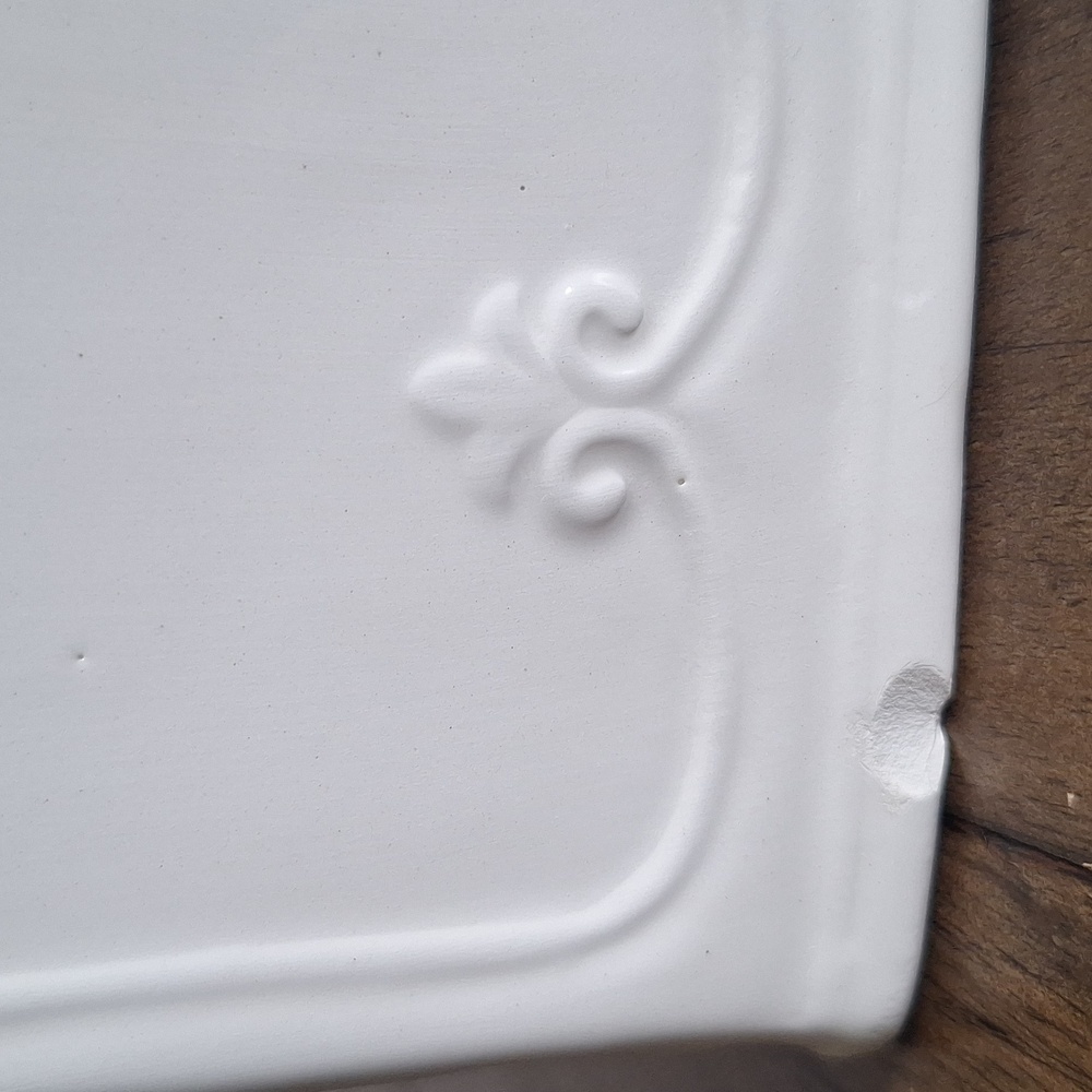 THL French Country White Ceramic Tea Canister - Picture 4 of 11